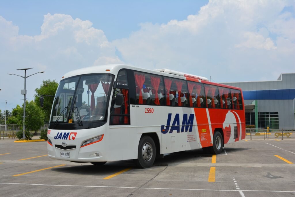 JAM Liner bus